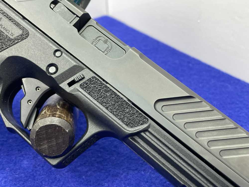 Shadow Systems DR920 9mm 5" Blk *TRIJICON RMR W/ THREADED FLUTED BARREL*-img-21