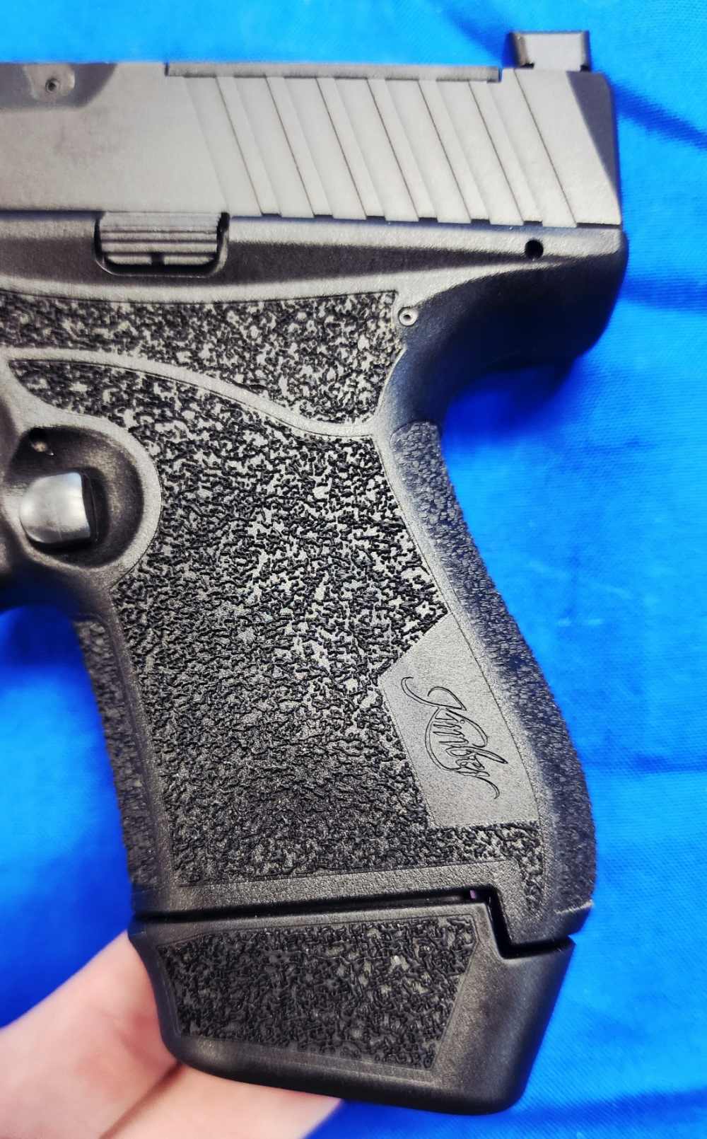 MINT KIMBER R7 MAKO 9MM 3.25" COMPACT TACTICAL BLACK W/MANUAL-img-13