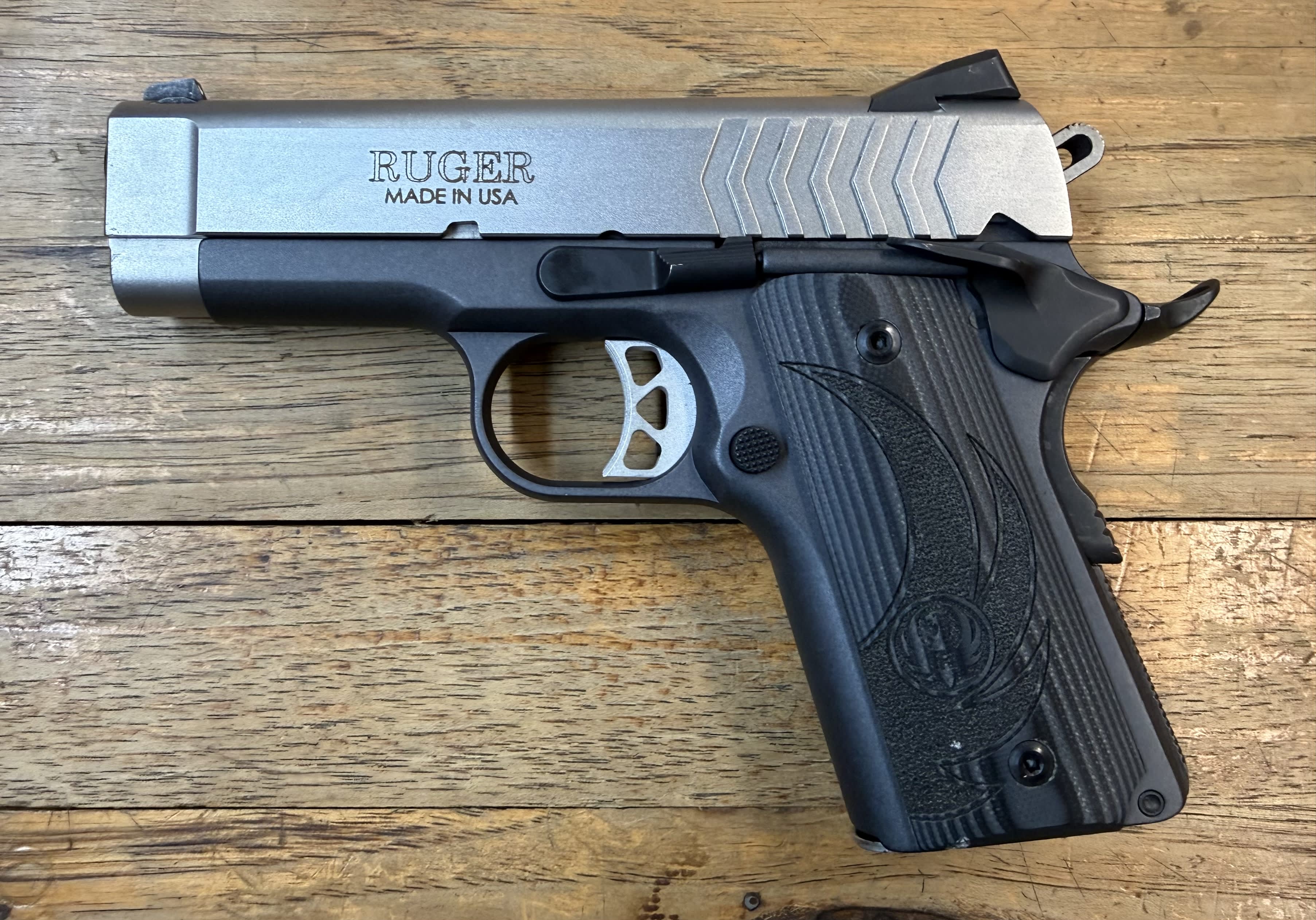 RUGER SR1911 9MM 6758 LIKE NEW-img-0
