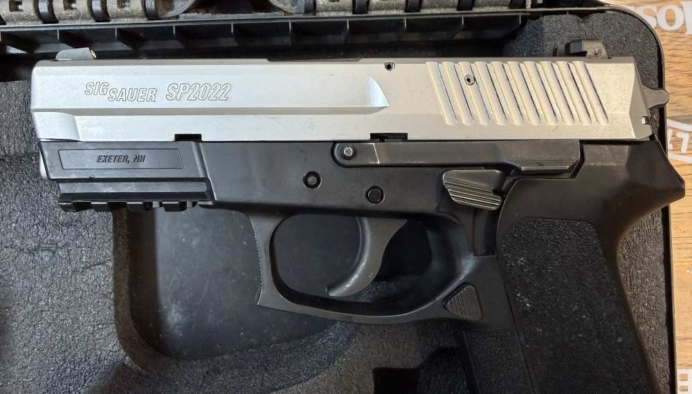 SIG SAUER SP2022 9MM Semi-Automatic PISTOL-img-2