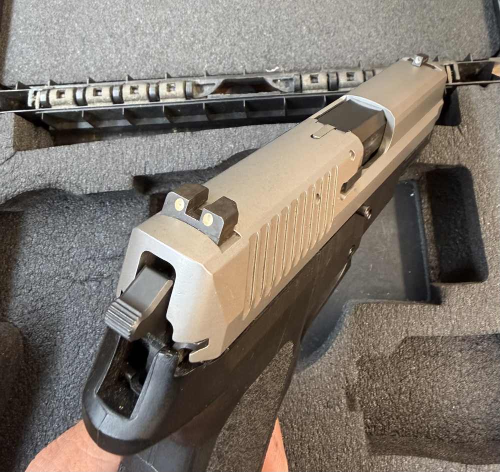 SIG SAUER SP2022 9MM Semi-Automatic PISTOL-img-4