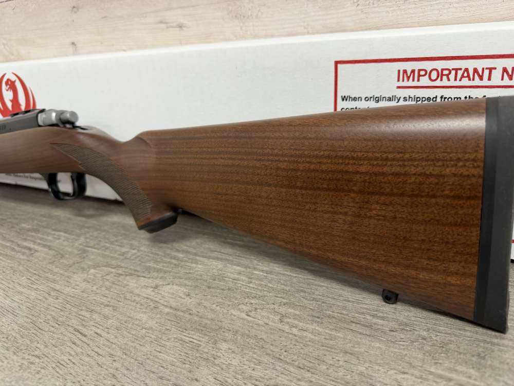 RUGER 77/22 22 HORNET 20" THREADED BARREL WALNUT STOCK 7225 BRAND NEW-img-8