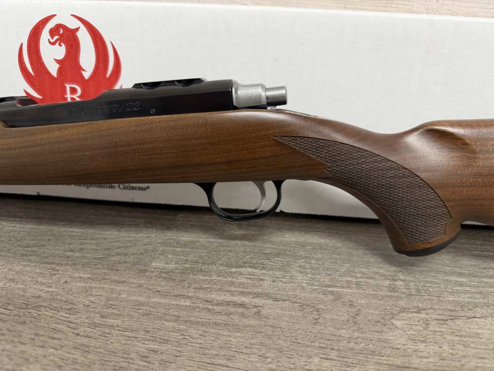 RUGER 77/22 22 HORNET 20" THREADED BARREL WALNUT STOCK 7225 BRAND NEW-img-9