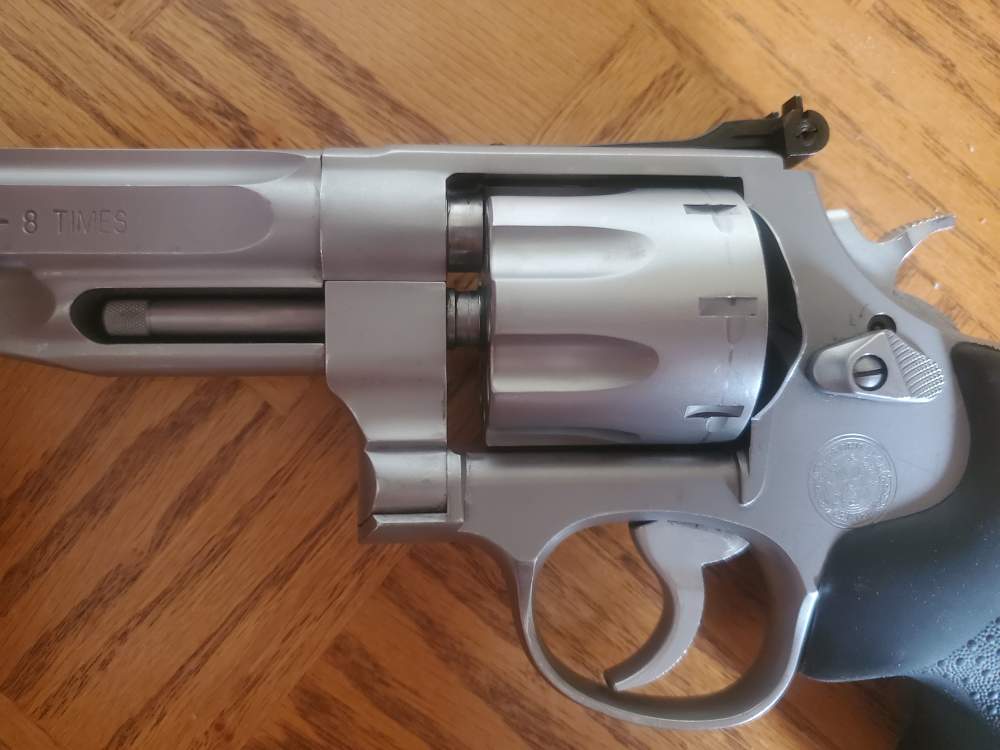 Smith & Wesson 627-5 Performance Center 8 Shot 357 Magnum Combat Revolver -img-4