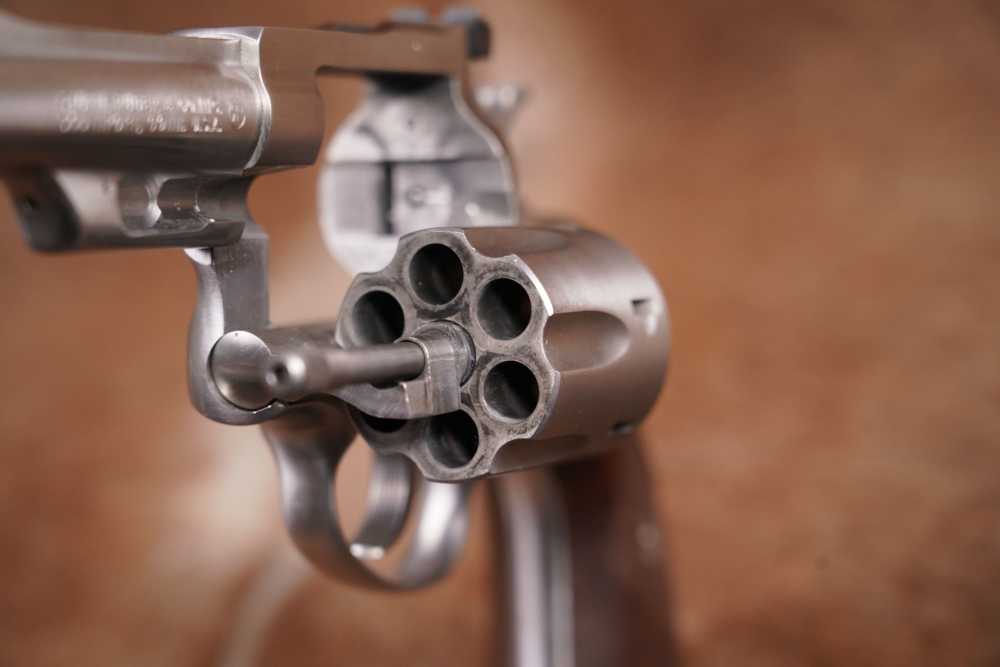 Ruger Security Six Stainless .357 Magnum 4" Double Action Revolver MFD 1977-img-16