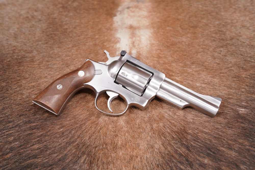 Ruger Security Six Stainless .357 Magnum 4" Double Action Revolver MFD 1977-img-1