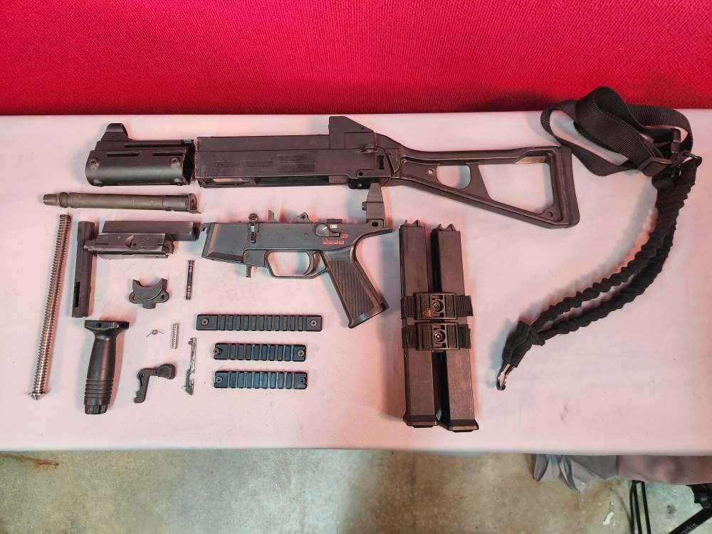 HECKLER & KOCH UMP 45 PARTS KIT USED! PENNY AUCTION!-img-0