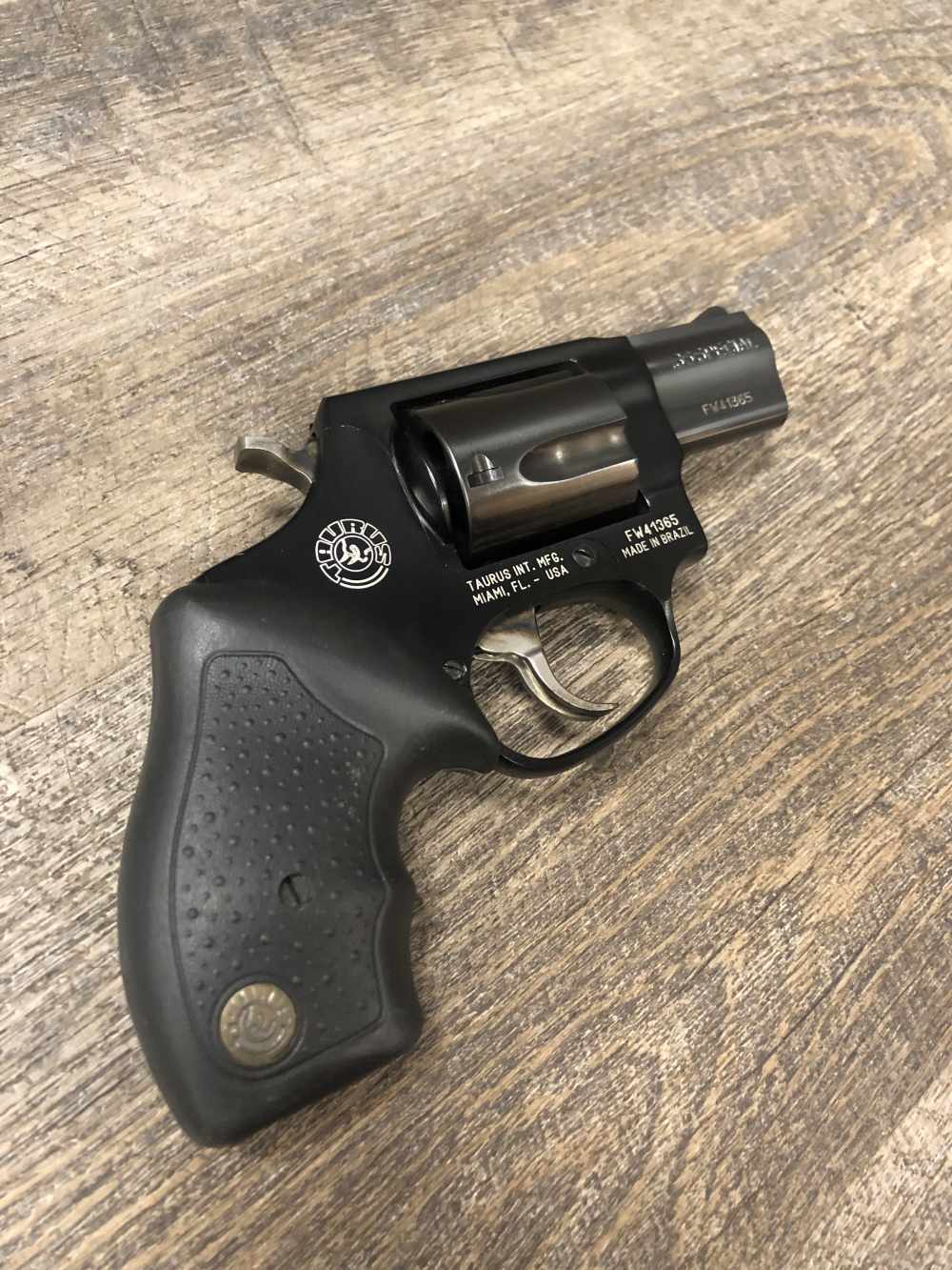Taurus Model 85 Ultra Lite Revolver Black 5 Shot 38 Special 2" w/ Holster-img-5