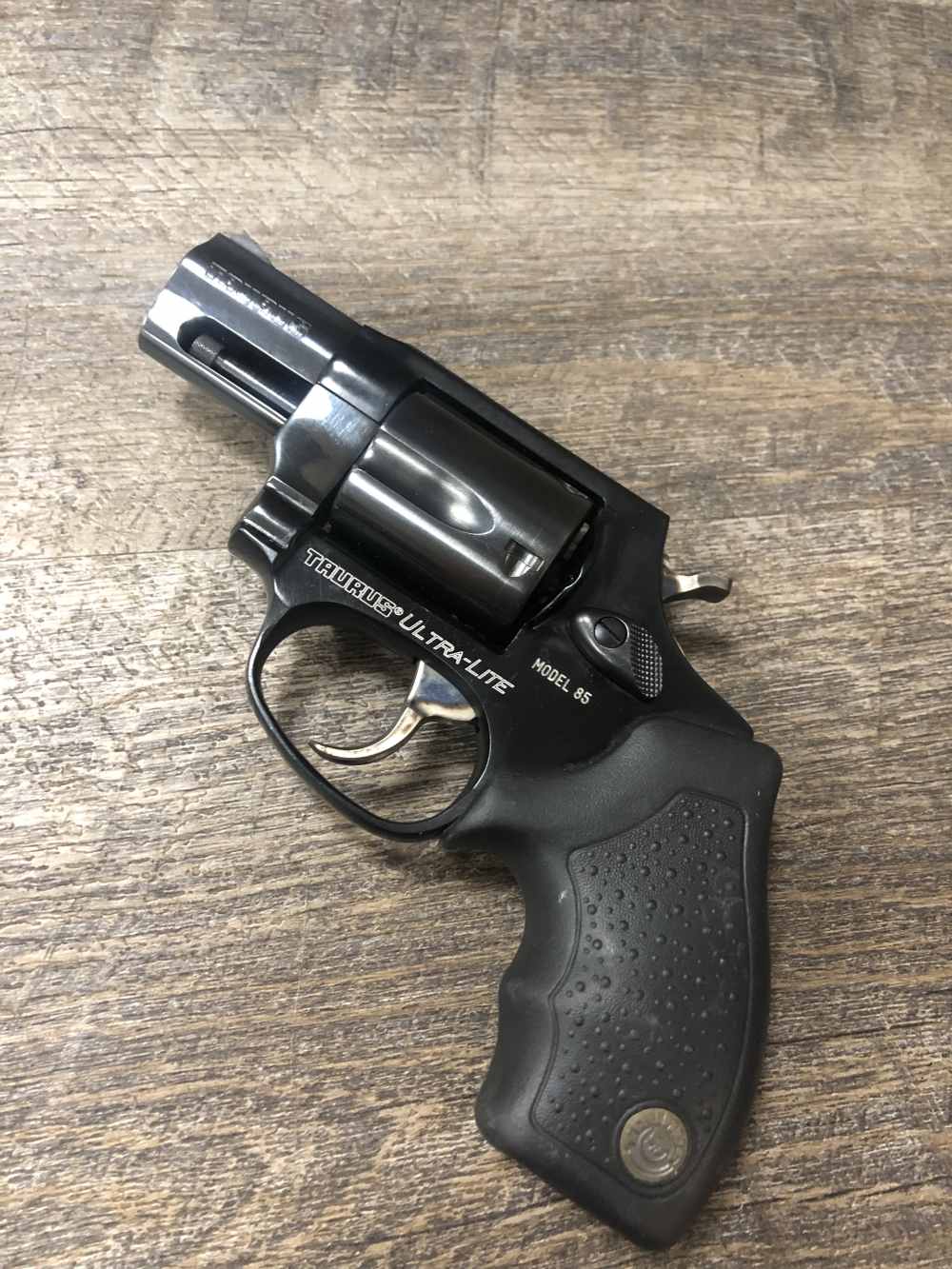 Taurus Model 85 Ultra Lite Revolver Black 5 Shot 38 Special 2" w/ Holster-img-1
