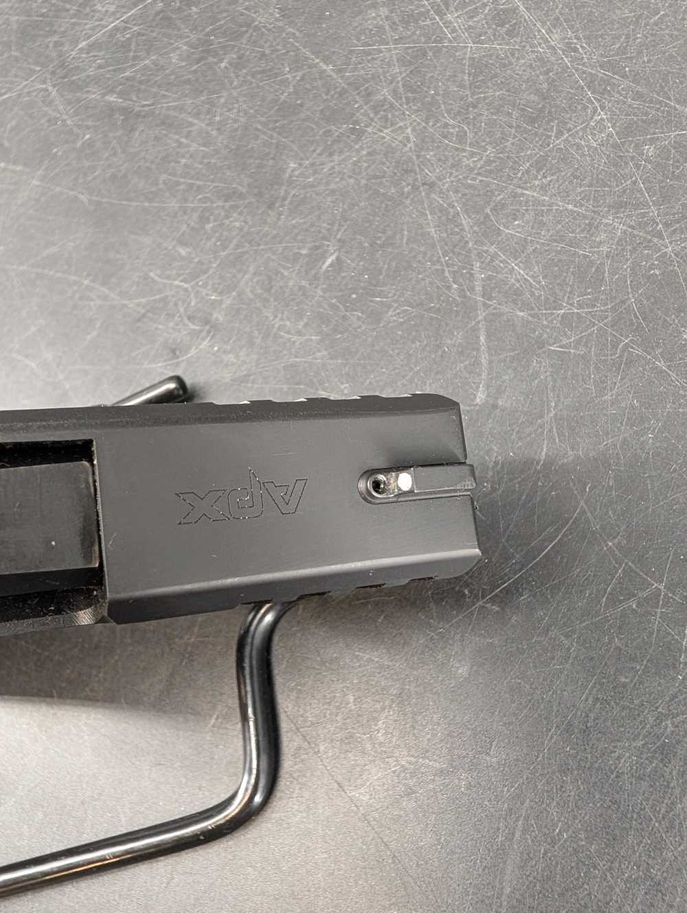 Beretta APX 9mm w/ 2 Magazines-img-6