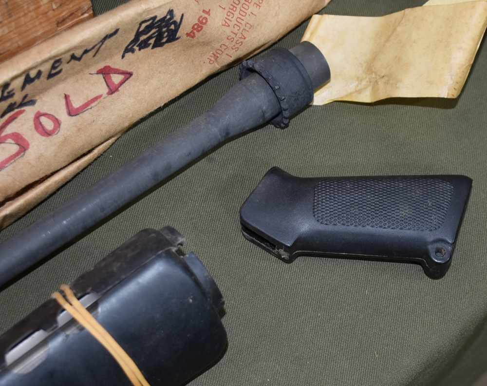 COLT SP1 M16 NOS Barrel Assembly with Vietnam Era Handguards & Sling-img-3