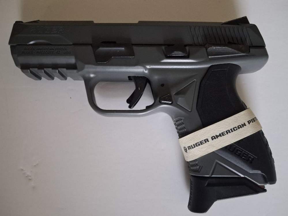 RUGER AMERICAN .45ACP COMPACT PISTOL NEW IN ORIG CASE-img-2