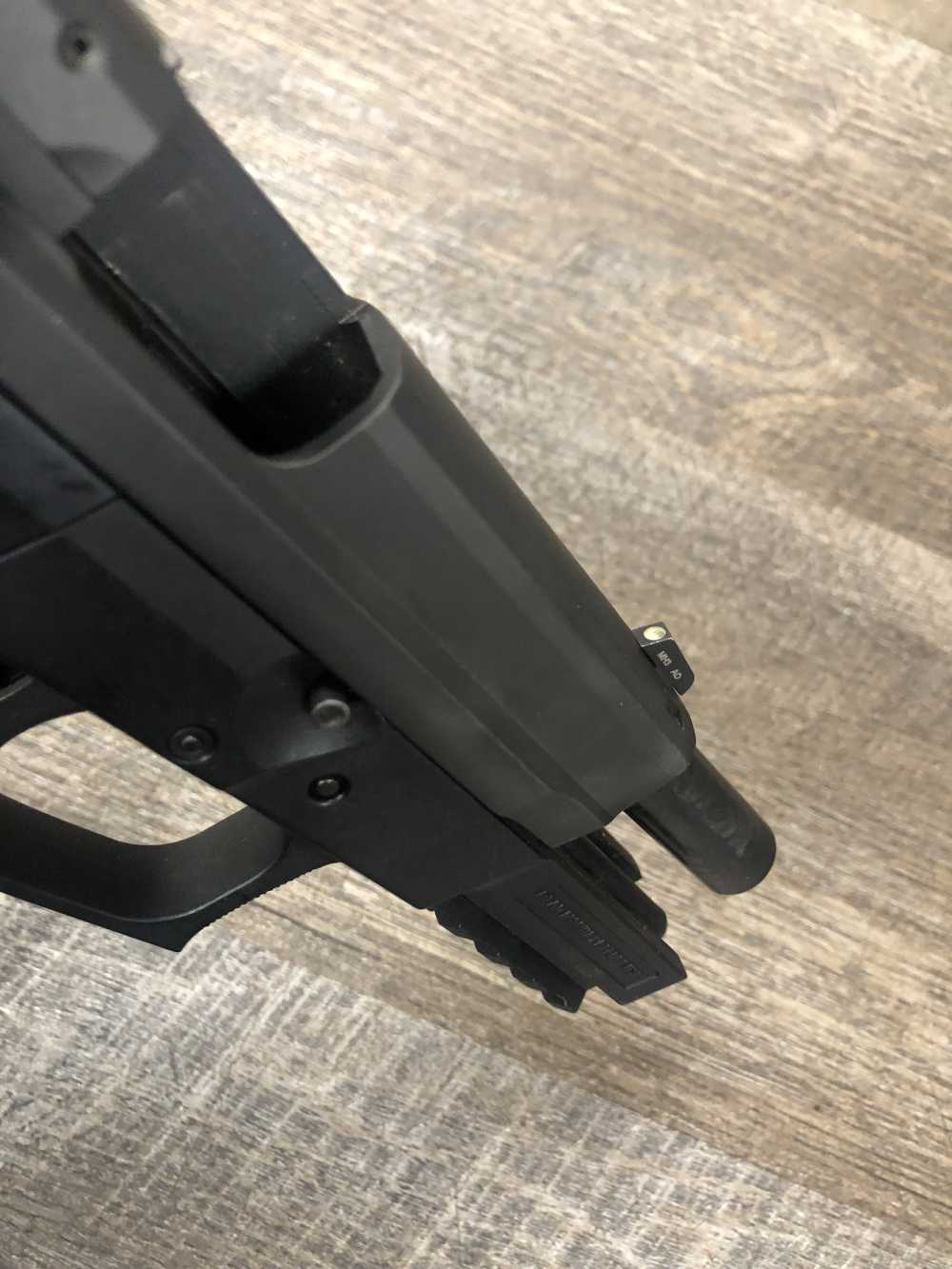 Sig Sauer SP2022 9mm Semi Auto Pistol 3.9" Black w/ One 15 Round Mag-img-13