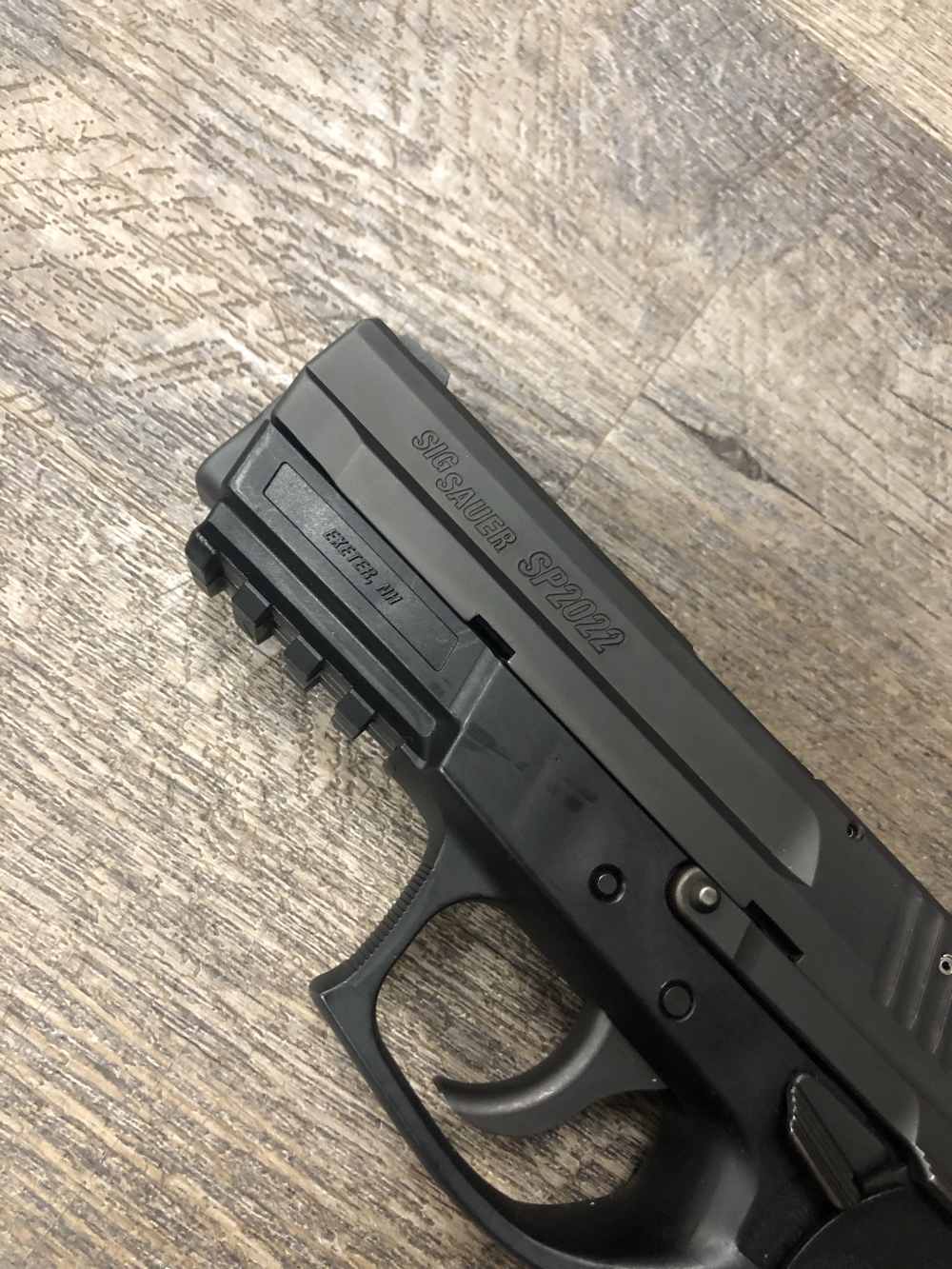 Sig Sauer SP2022 9mm Semi Auto Pistol 3.9" Black w/ One 15 Round Mag-img-5
