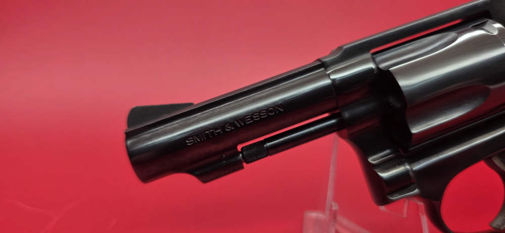 Rare Pre Lock Smith & Wesson 36-1 3" J-Frame Blued 38Spl-img-1
