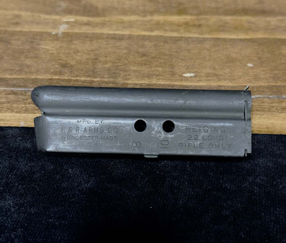 Late Production Harrington & Richardson Model 65 22LR -img-9
