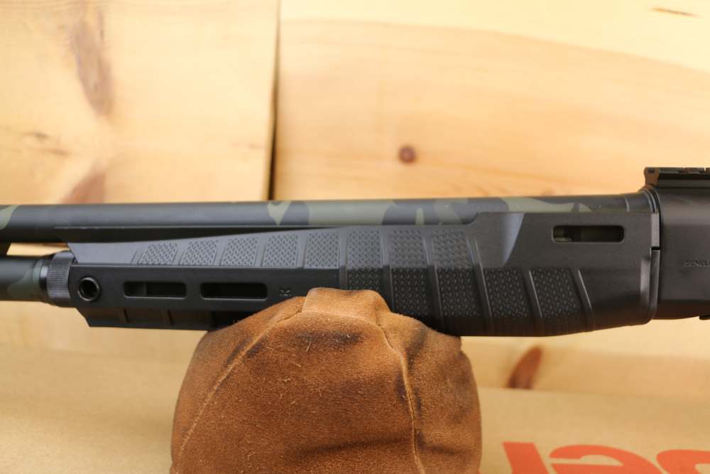Benelli M2-G1 Tactical Shotgun 11622, 12 Ga, 18.5", 3" Chmbr, MultiCam, NIB-img-14