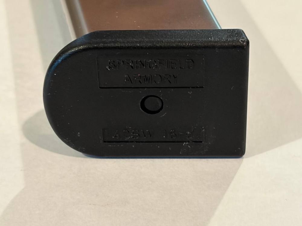 Springfield XDM .40 S & W 16 round magazine (ONE) NEW in factory package -img-7