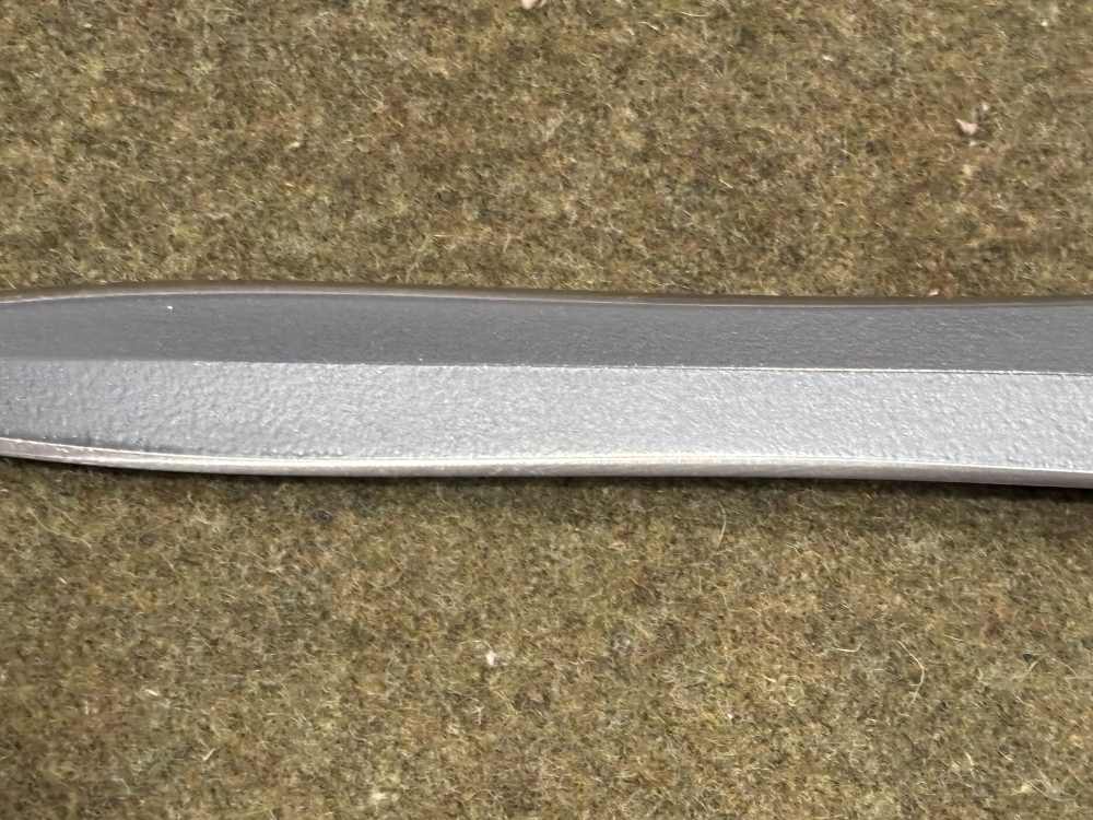 New Old Stock - Cold Steel WASP Dropped Forged 6.75” Blade Dagger -img-15