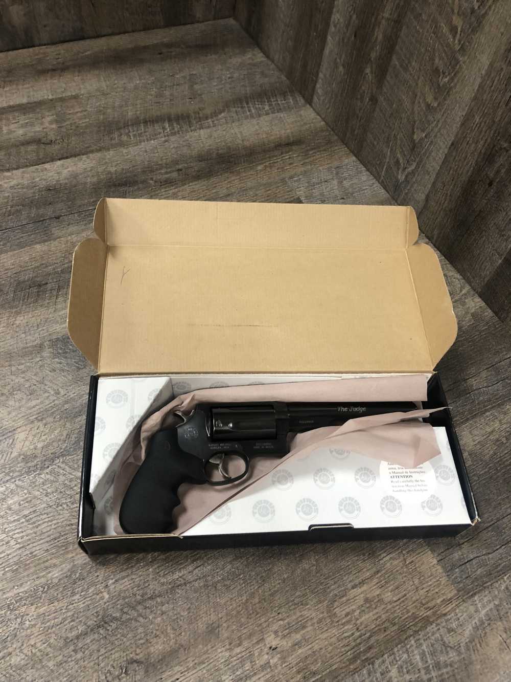 Taurus Judge 6.5" Revolver 410 Bore 45 Colt w/ Original Box 2 Grips Manual-img-2