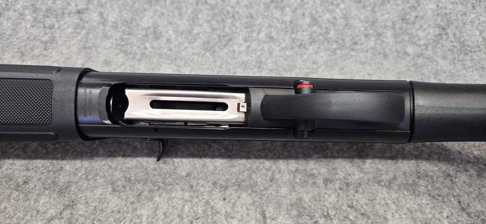 Beretta A300 Outlander 12 ga 28" 3" Black Synthetic Shotgun | Mod choke-img-11