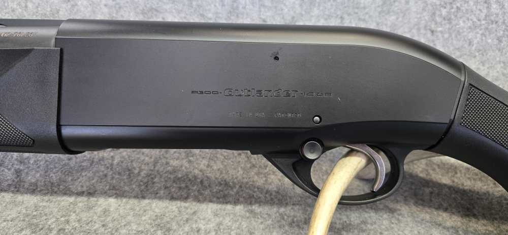 Beretta A300 Outlander 12 ga 28" 3" Black Synthetic Shotgun | Mod choke-img-8