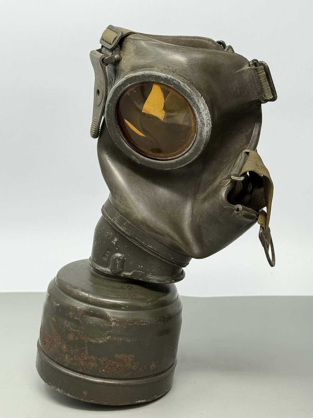 WW2 German Gas Mask with Cannister WWII field gear equipment uniform 1942-img-4