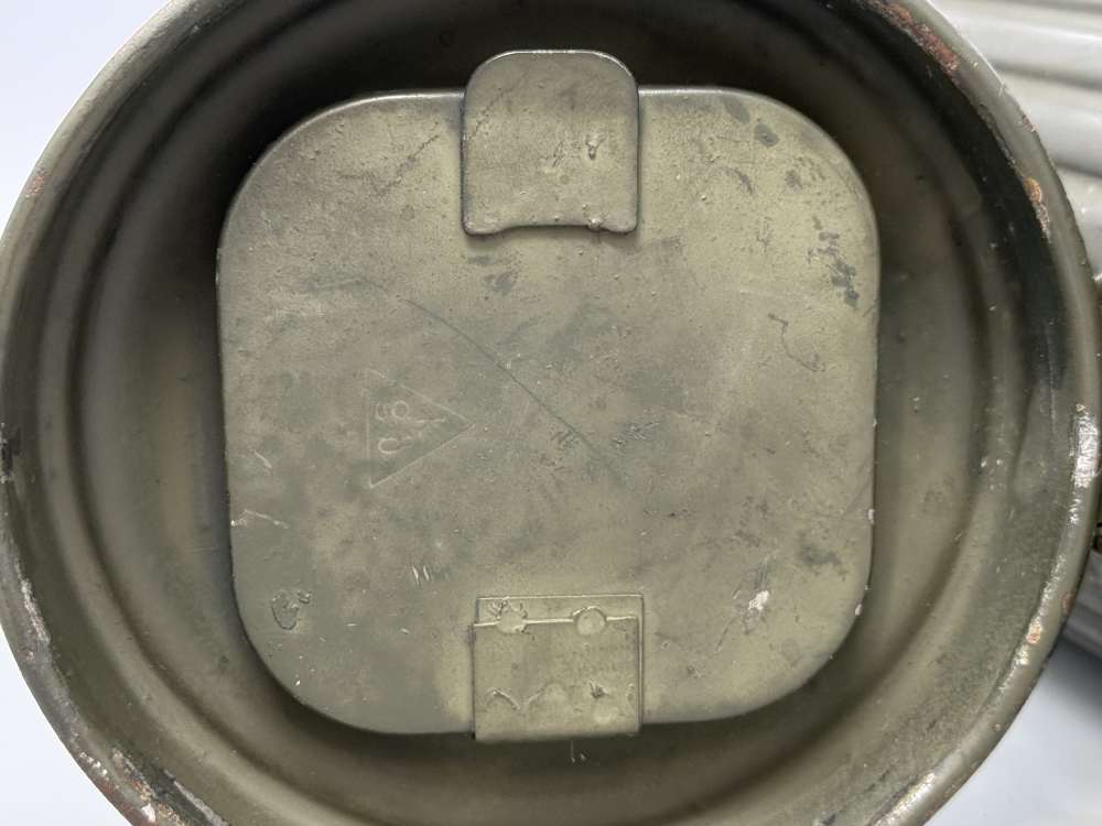 WW2 German Gas Mask with Cannister WWII field gear equipment uniform 1942-img-25