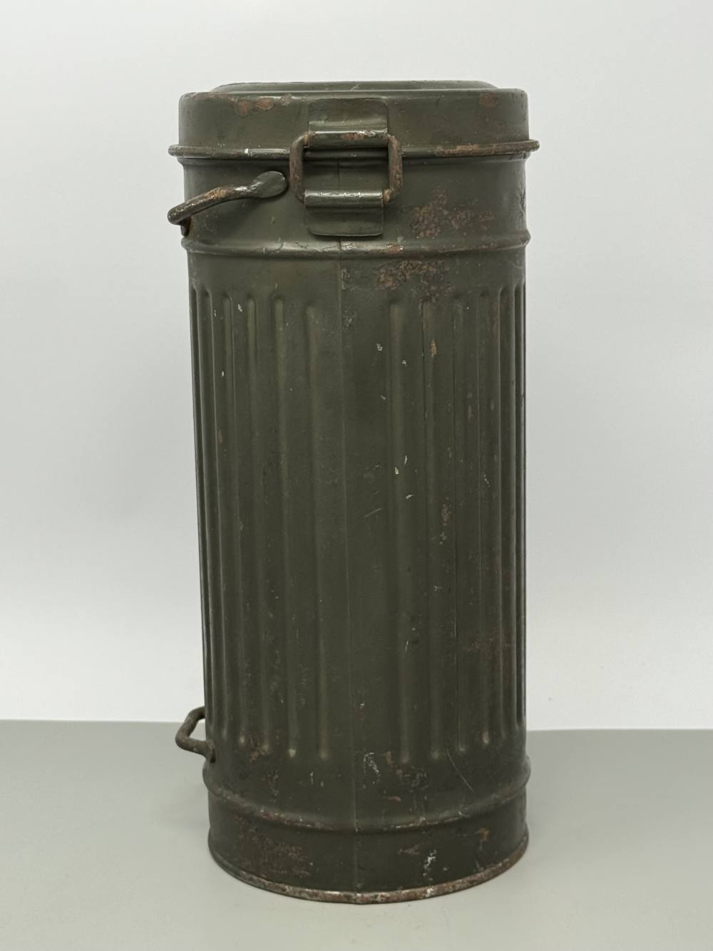 WW2 German Gas Mask with Cannister WWII field gear equipment uniform 1942-img-18