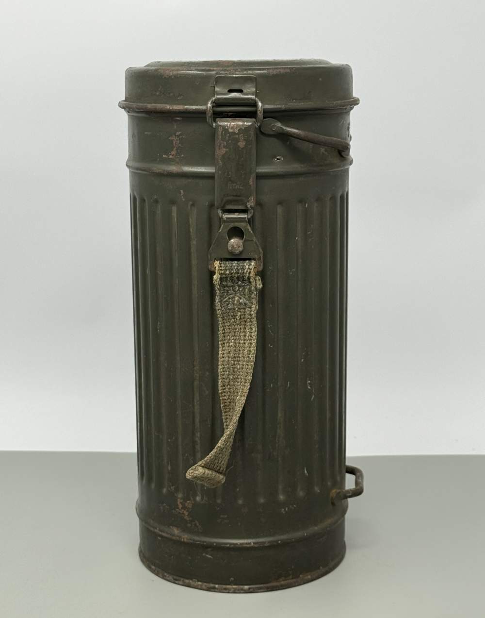 WW2 German Gas Mask with Cannister WWII field gear equipment uniform 1942-img-14