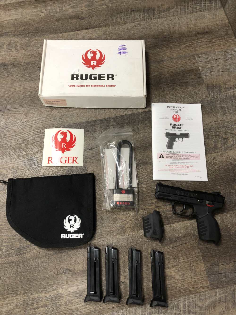Ruger SR22 Semi Auto Pistol 3.5" Barrel 22LR w/ 4 Mags Manual Original Box-img-13