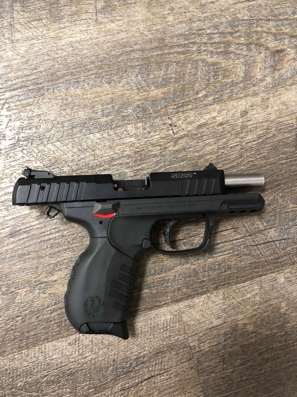 Ruger SR22 Semi Auto Pistol 3.5" Barrel 22LR w/ 4 Mags Manual Original Box-img-10