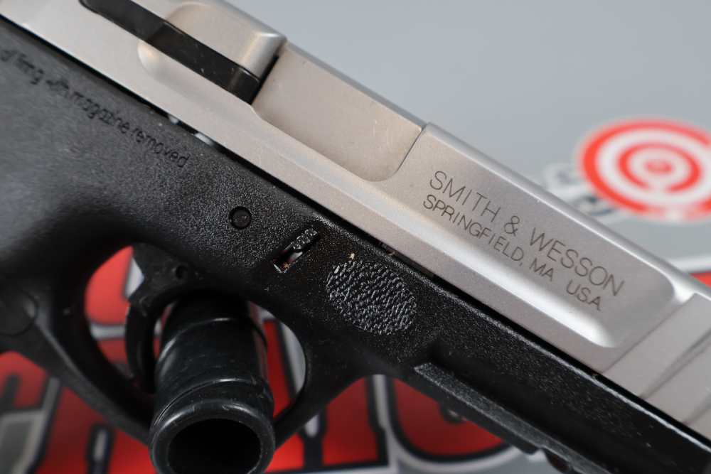 Smith & Wesson SD9VE 9mm 4.00"bbl STS & BLK w/Box-img-8