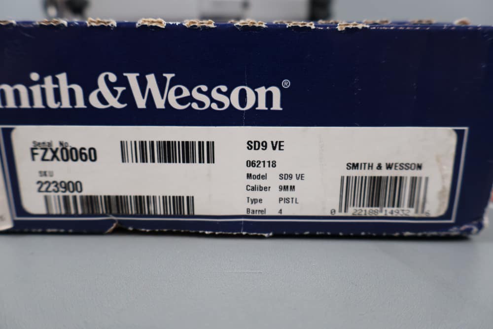 Smith & Wesson SD9VE 9mm 4.00"bbl STS & BLK w/Box-img-1