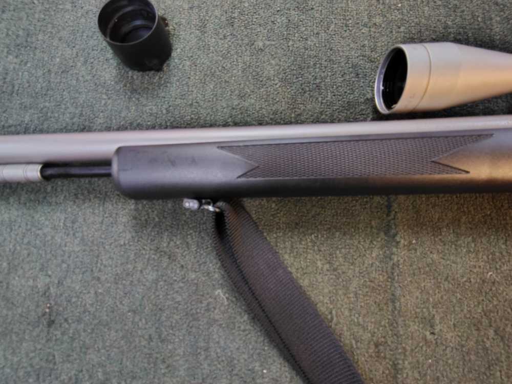 thompson Center Black diamond muzzleloader with vari-x iic-img-7