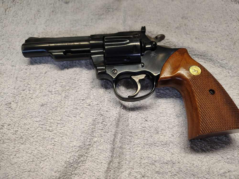 rare Colt Trooper MK III 22lr 4"-img-0