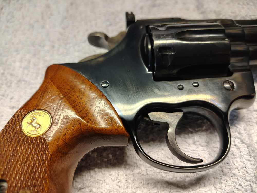 rare Colt Trooper MK III 22lr 4"-img-11
