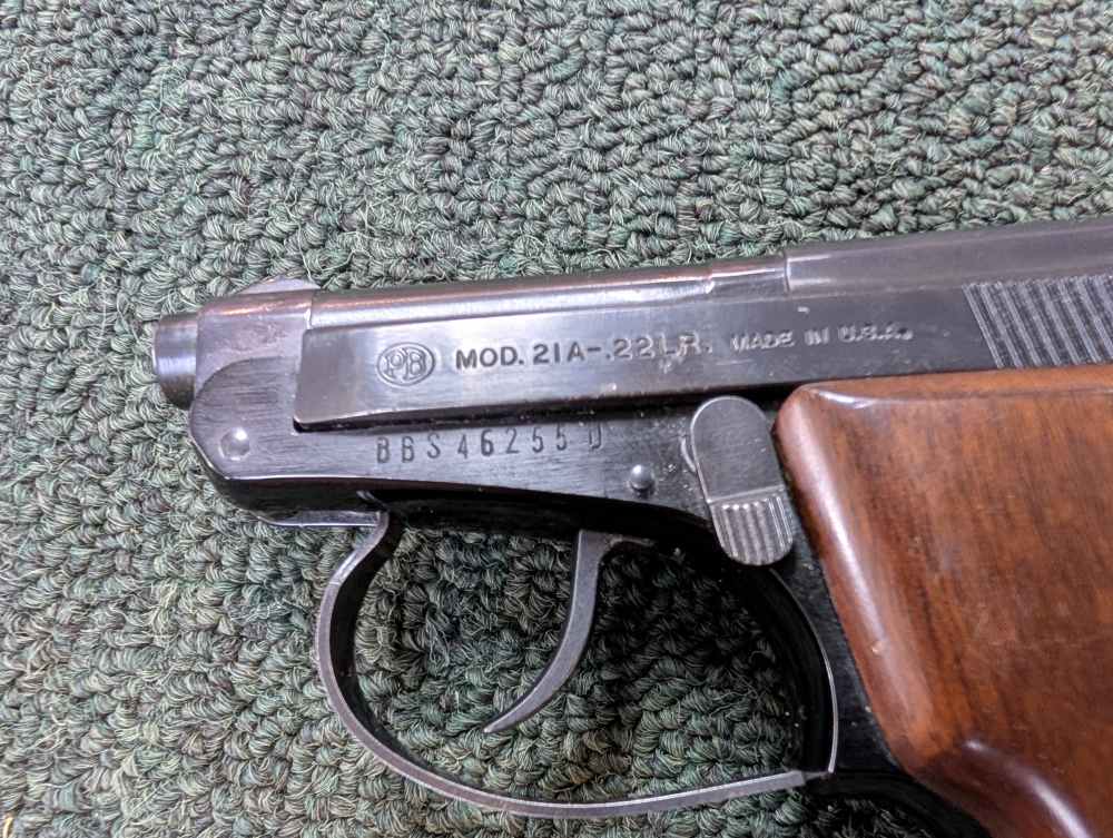 Beretta 21a 22lr -img-3