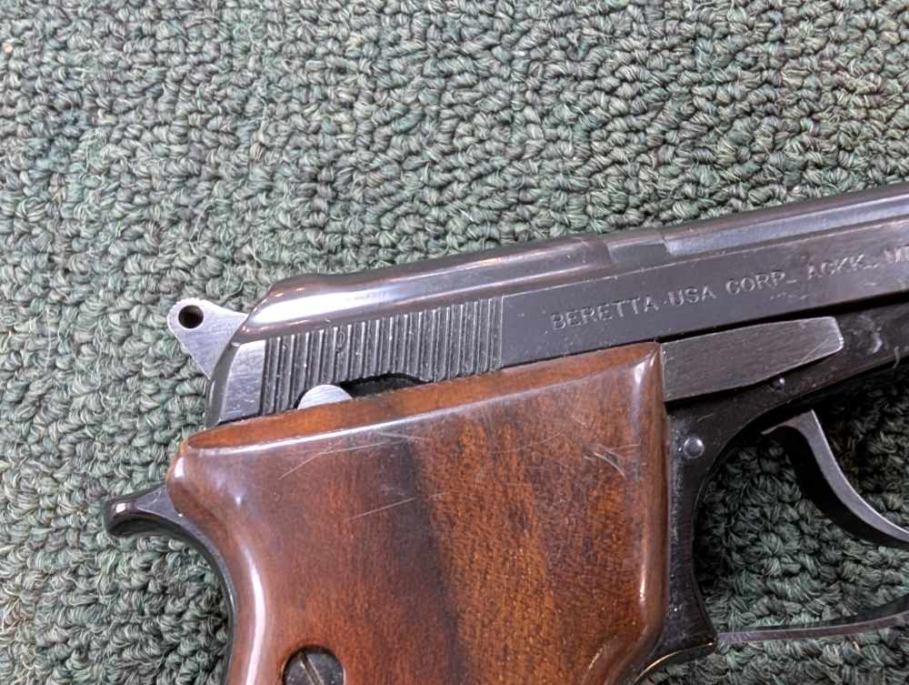 Beretta 21a 22lr -img-7