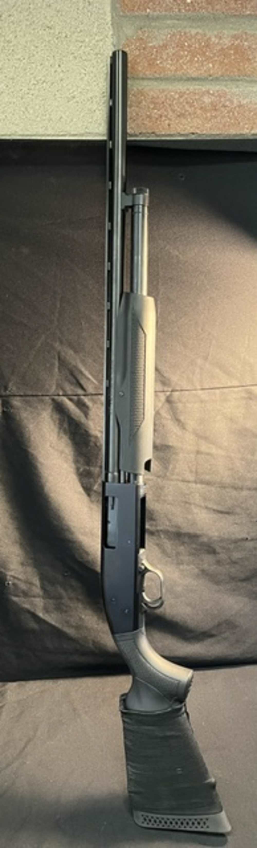 MOSSBERG 88 20 GUAGE PUMP SHOTGUN NR-img-1