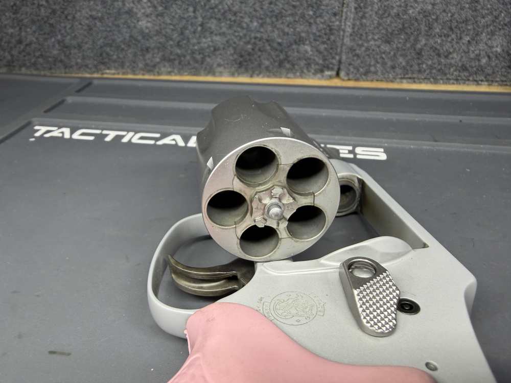Smith & Wesson 642-2 Airweight-img-4