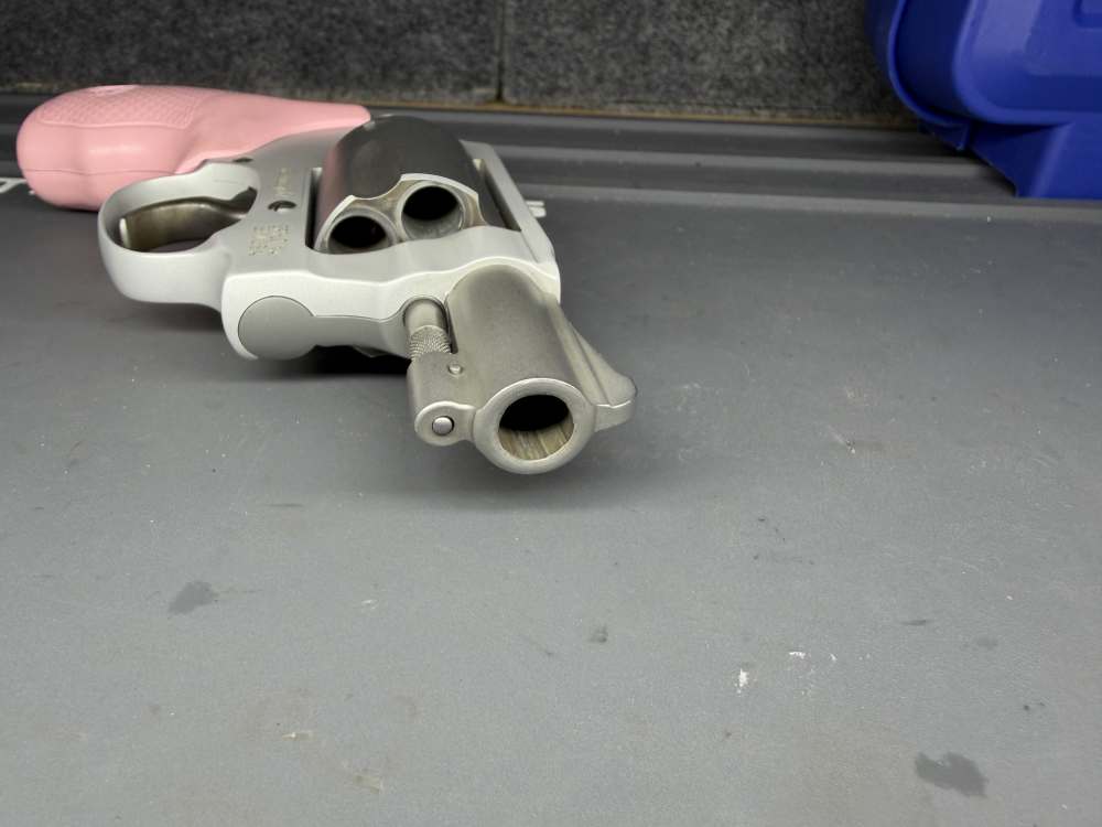 Smith & Wesson 642-2 Airweight-img-5