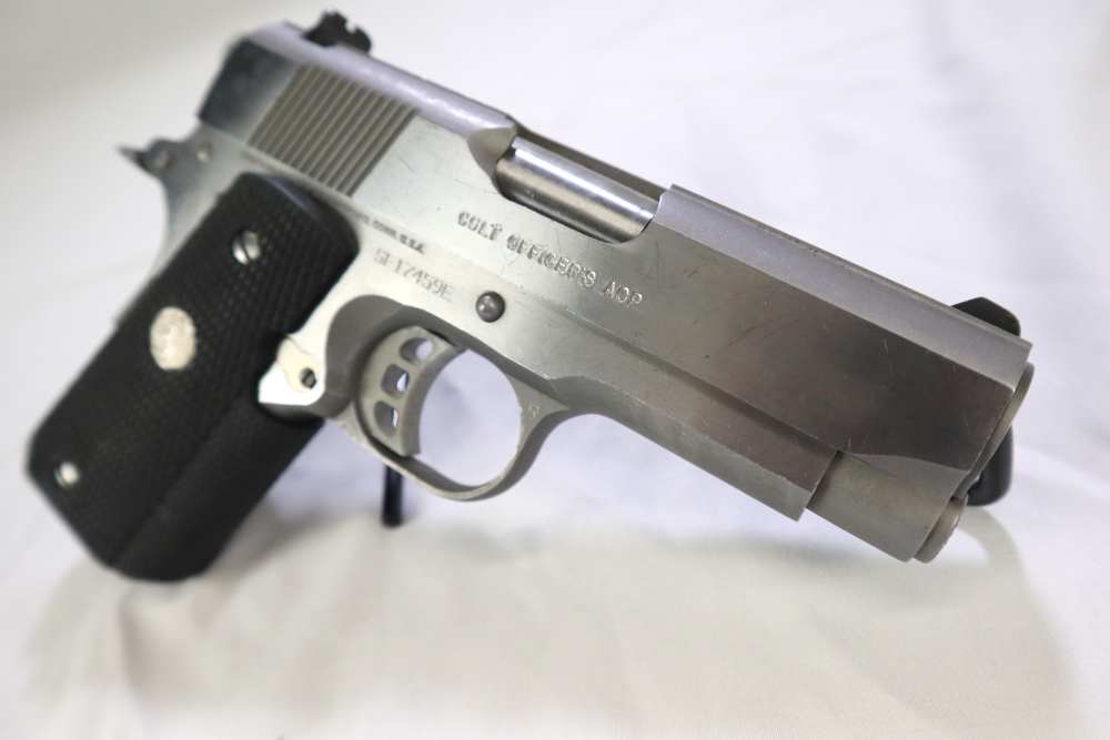 Colt MK IV Series 80 Officers .45 ACP-img-1