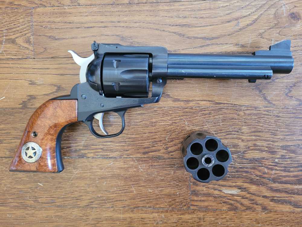 Ruger Blackhawk convertible 45LC & 45ACP-img-0