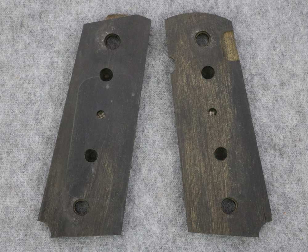 Wilson Combat 1911 Government style 45 ACP diamond pattern grips-img-1
