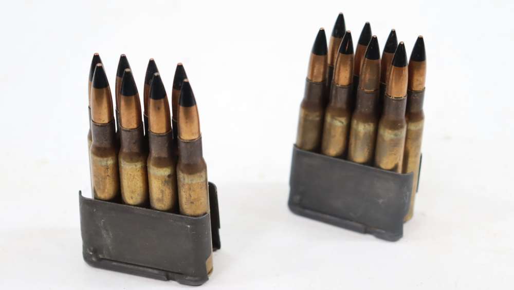 TWO ORG M1 GARAND ENBLOCS W/ .30 CAL AP ROUNDS-img-3