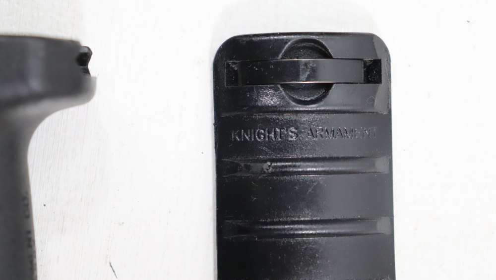 LIKE NEW - ORG KNIGHTS ARMAMENT RAIL COVER KIT W/ FOREGRIP-img-4