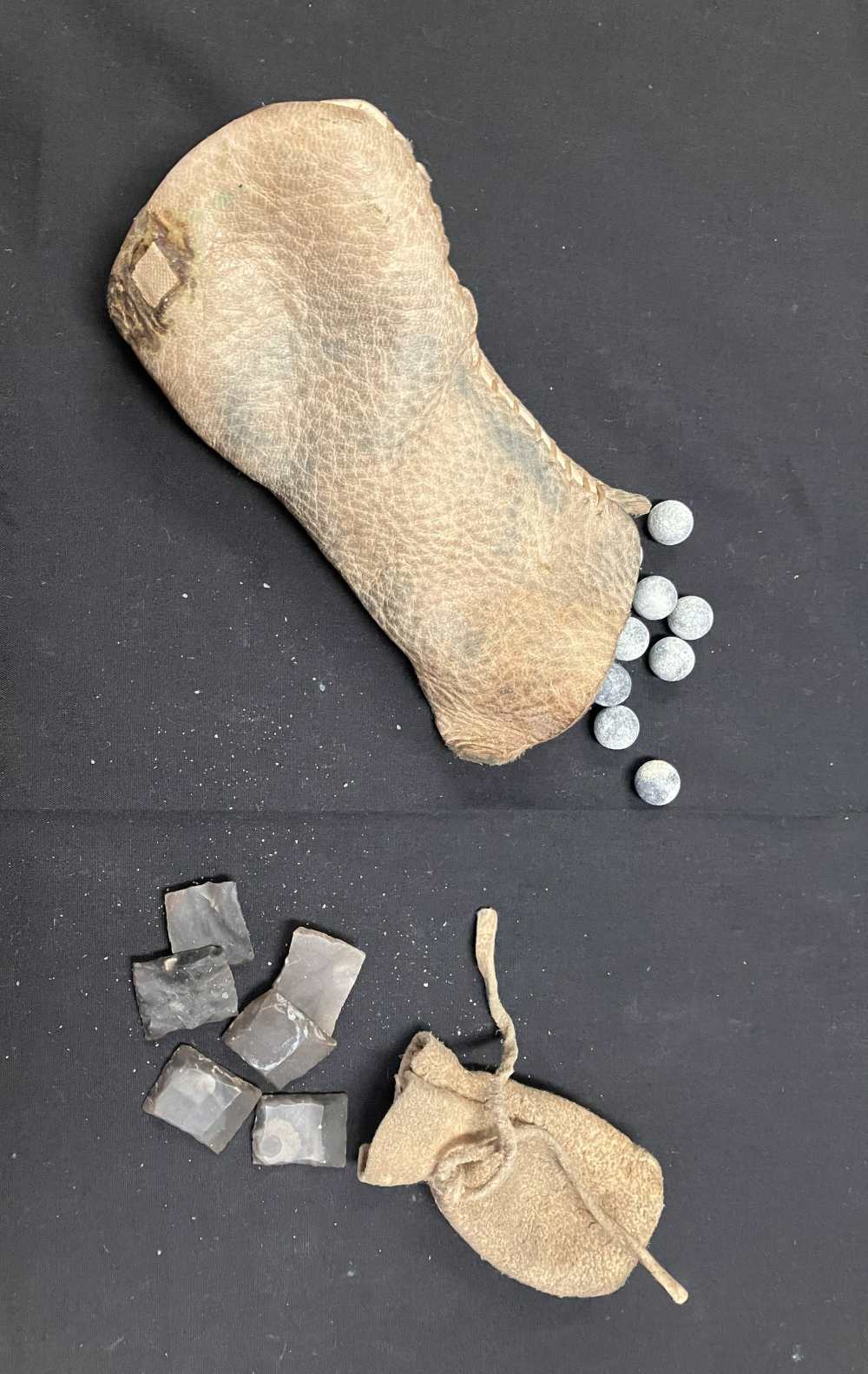Rifle flints and .440 balls in their original buckskin pouches-img-1