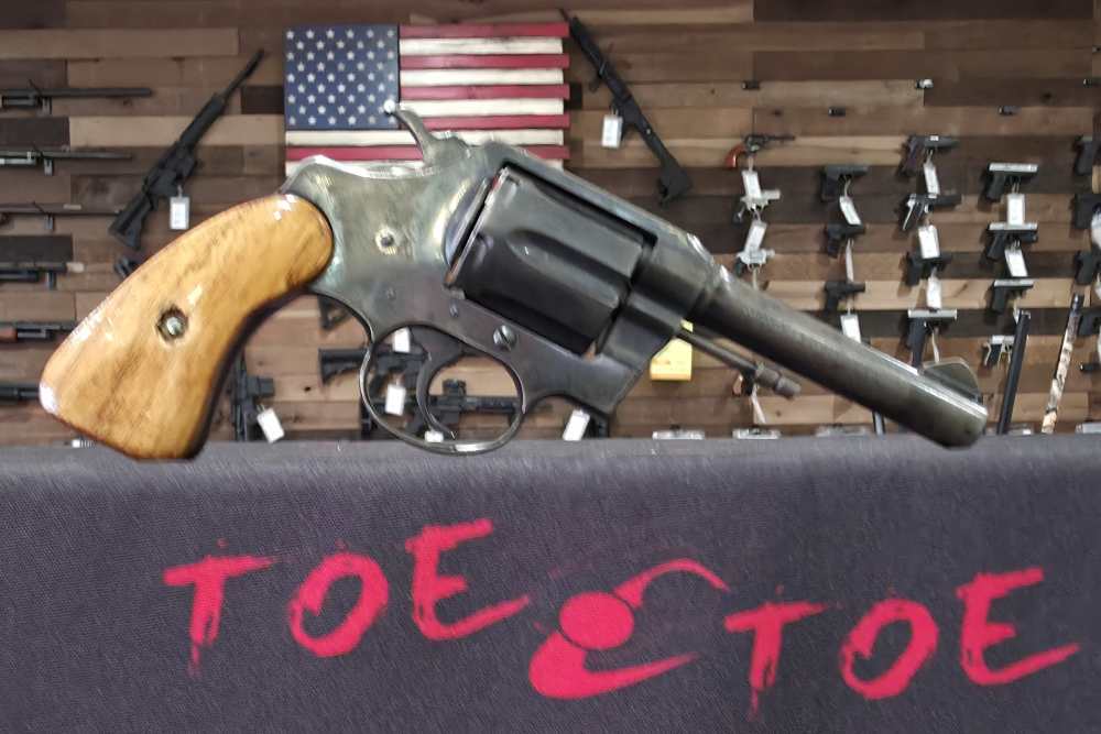 Nice Colt Police Positive Special Third Issue 4" 38SPL 6rd Custom Grips-img-0
