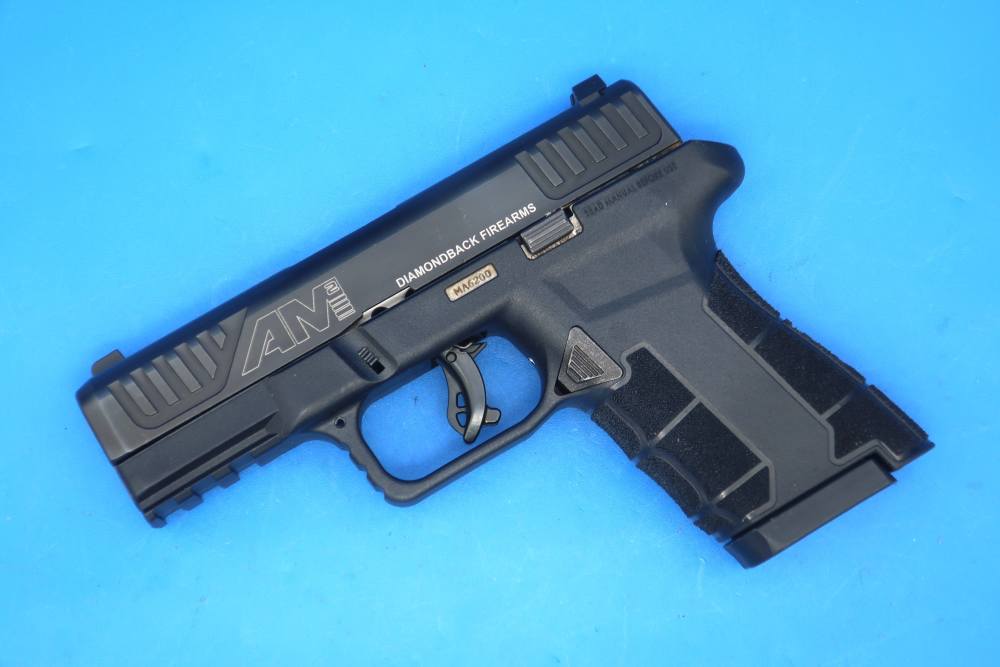 Diamondback AM2 9MM Pistol w/Case Viridian Laser & Holster Used EXC!-img-6